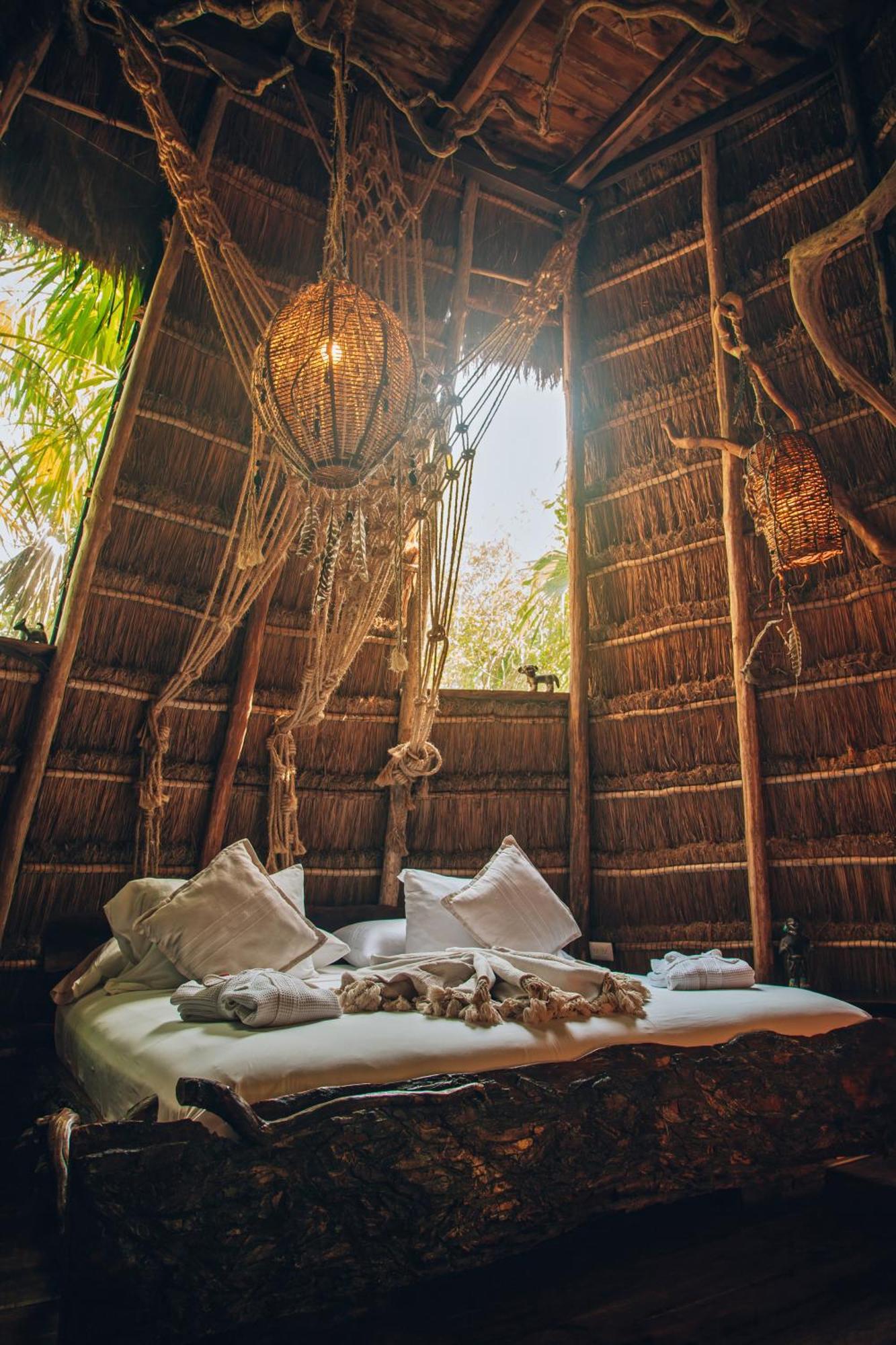 Ikal Tulum Hotel Exterior foto The interior of a spa at the resort